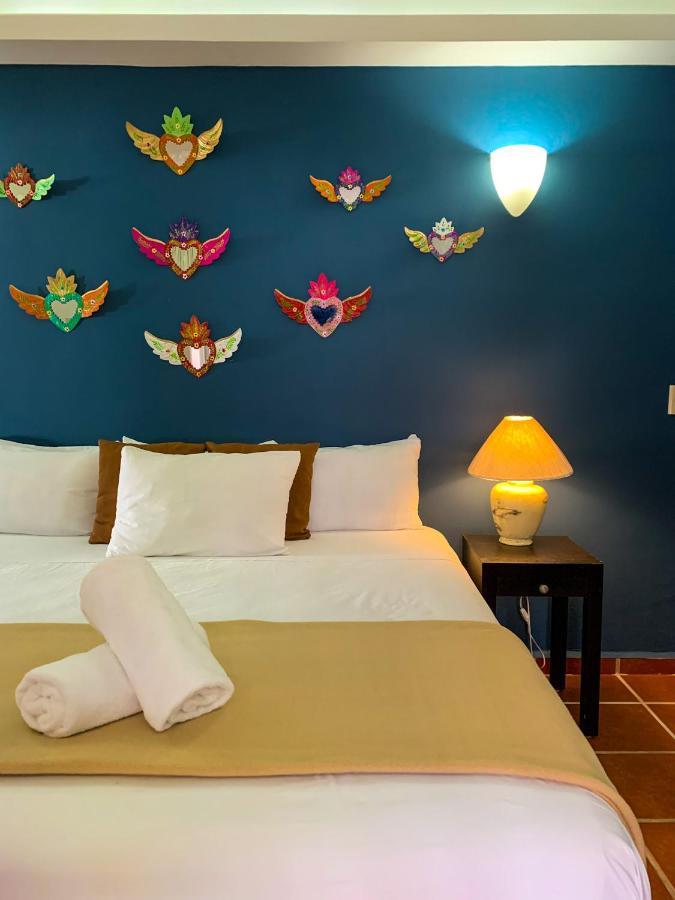 La Iguana Vallarta Lgbt Adults Only - Romantic Zone - Party Clubbing Street Puerto Vallarta Dış mekan fotoğraf