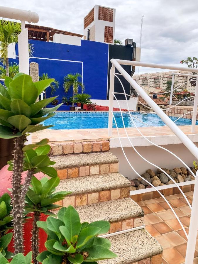 La Iguana Vallarta Lgbt Adults Only - Romantic Zone - Party Clubbing Street Puerto Vallarta Dış mekan fotoğraf
