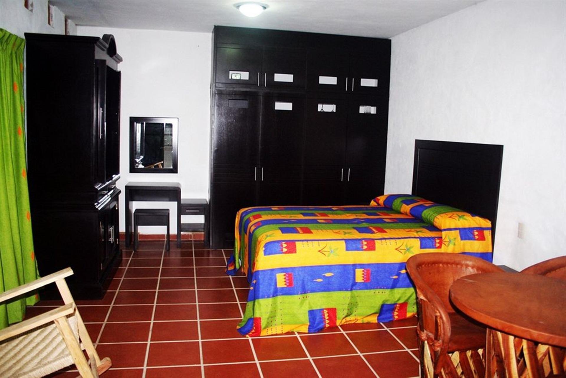 La Iguana Vallarta Lgbt Adults Only - Romantic Zone - Party Clubbing Street Puerto Vallarta Dış mekan fotoğraf