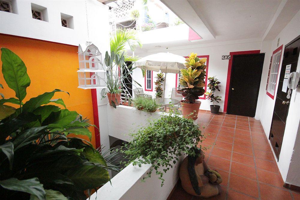 La Iguana Vallarta Lgbt Adults Only - Romantic Zone - Party Clubbing Street Puerto Vallarta Dış mekan fotoğraf